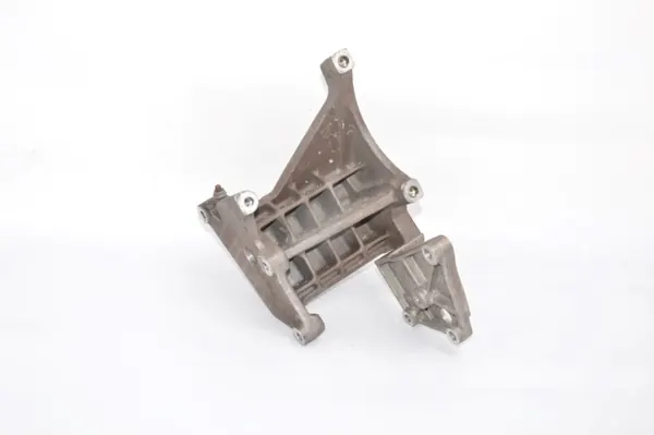 Bentley Arnage Kompressorikiinnike OEM PB100181PD image 2