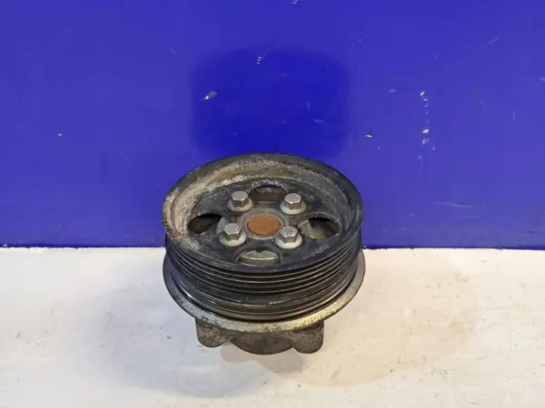 Polea Bomba de Agua OEM 30677892 para Volvo S60 II image 2