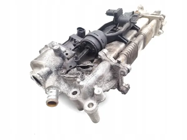 Válvula EGR Vauxhall OEM 55570005 para Insignia 1.6 D image 9
