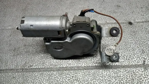 Heckwischermotor OEM 01 für Opel Corsa B image 2