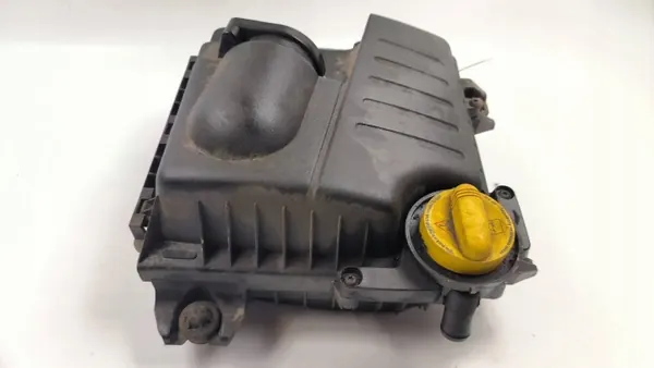 Luchtfilterhuis OEM 8200760899 voor Opel Vivaro image 3