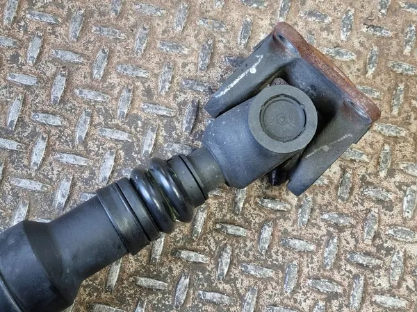 Framdrivningsaxel Dodge Challenger 2019 P68200149AD image 3