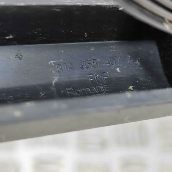 Ruitenwisserarm Audi A1 Sportback 1.0L OEM 82A955425 image 7