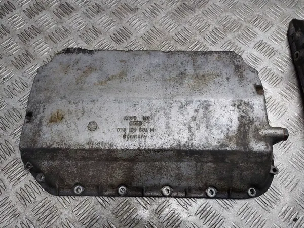 Oljepanna Audi A4 B5 2.6 V6 078103603M image 2