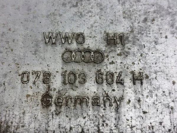 Oljepanna Audi A4 B5 2.6 V6 078103603M image 3