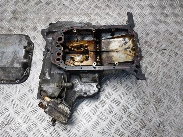 Oljepanna Audi A4 B5 2.6 V6 078103603M image 4