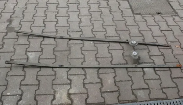 OEM ROZPÓRKA BELKA AMORTYZATORÓW AUDI A4 B6 3.0 CABRIO image 2