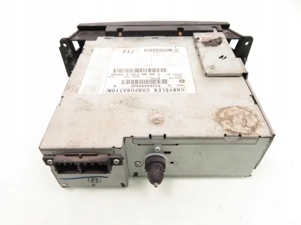 Cambiador DVD Chrysler OEM P04685908AF para Pacifica image 3
