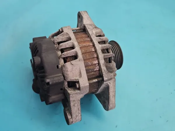 Alternatore Kia Ceed I 06- 1.6 16V 90A Usato image 3