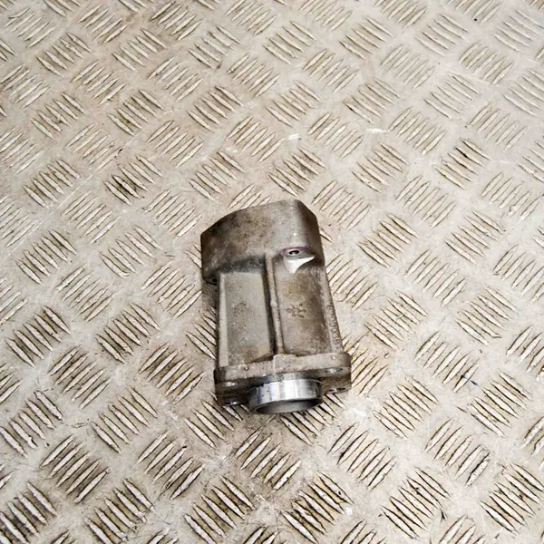 Maserati Ghibli 2016 Support de demi-arbre image 4