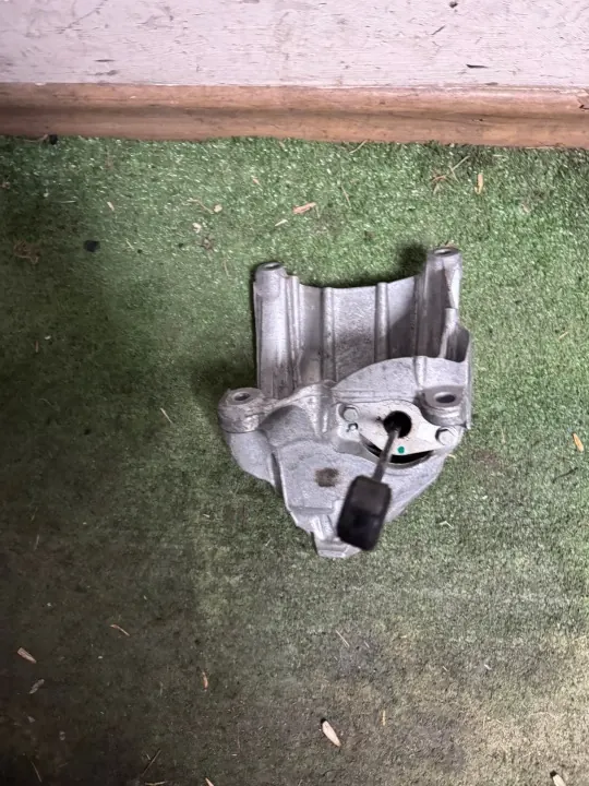 Soporte caja Audi Q5 80A OEM 80a199307d izquierdo delantero image 4