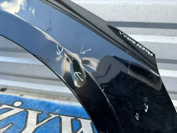 Parafango Anteriore Destro Volvo V60 S60 II image 4