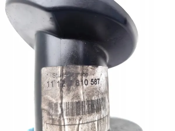 BMW X3 Öljytäyttöputki OEM 7810587 - Käytetty osa image 7