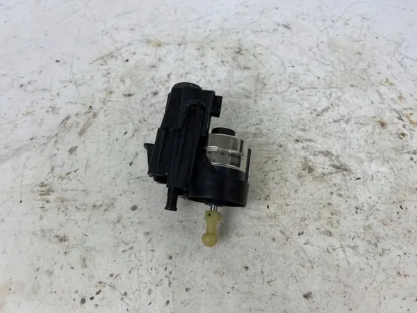 Motor ajuste farol Volvo lado direito OEM 7003114699 image 2