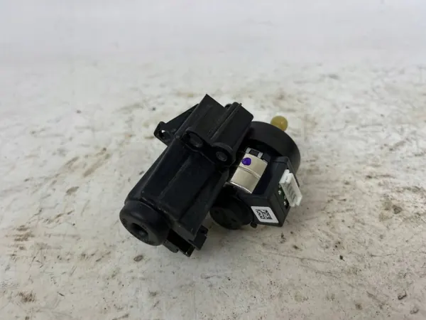 Motor ajuste farol Volvo lado direito OEM 7003114699 image 5