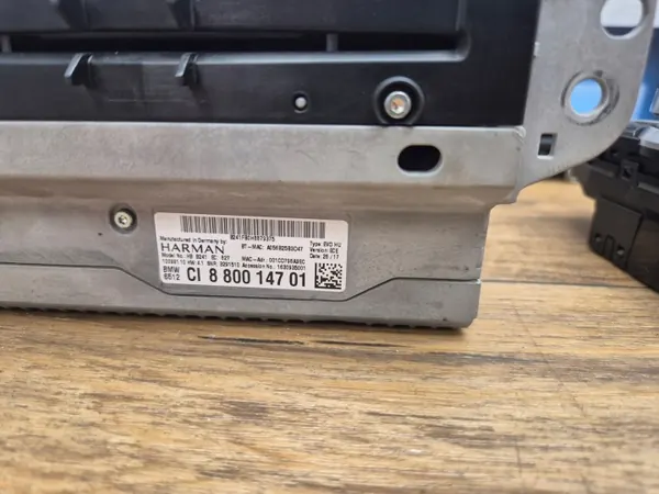 OEM 8800147 BMW NBT EVO ID6 Touch Navi CarPlay Unit image 3