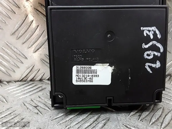 Volvo V70 Display-Anzeige OEM 31268336 - Gebraucht image 5