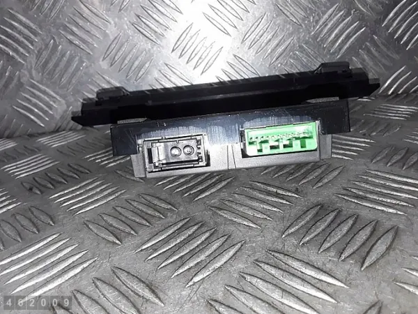 Volvo V70 Display-Anzeige OEM 31268336 - Gebraucht image 6