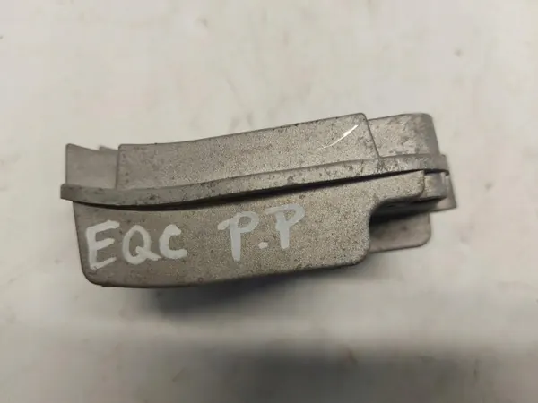 Module convertisseur LED Mercedes EQC 400 OEM A2939063600 image 3