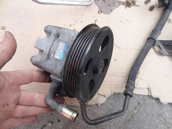 Bomba de direção assistida Suzuki Grand Vitara II image 2