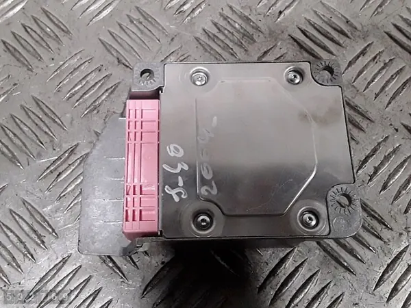 2003 Volvo S40 ECU 30613048A Usado image 3