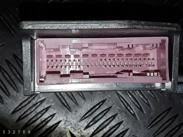2003 Volvo S40 ECU 30613048A Usado image 4