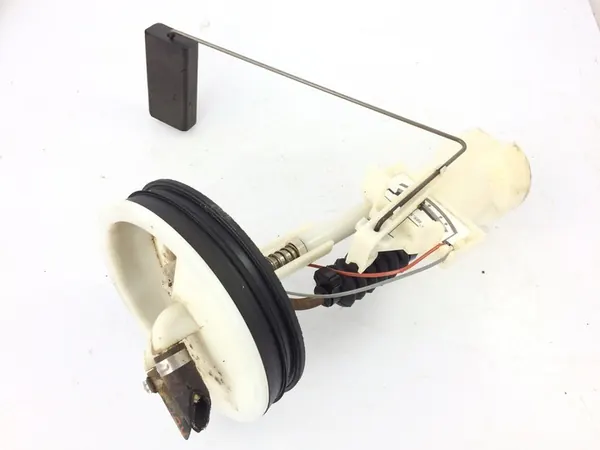 Bomba de Combustível VW Vento (1H2) 1.9 D SWF 1H0919051B image 2