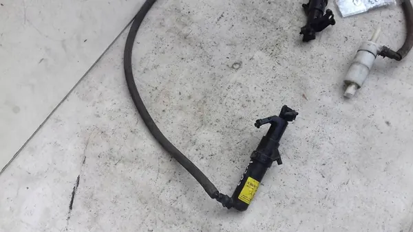 Lavaparabrisas Delanteros Izquierdo Derecho Mercedes W203 image 3