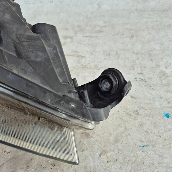 SKODA FABIA III 6V FAROL DIREITO DIANTEIRO LENTE 6V1941016A image 3