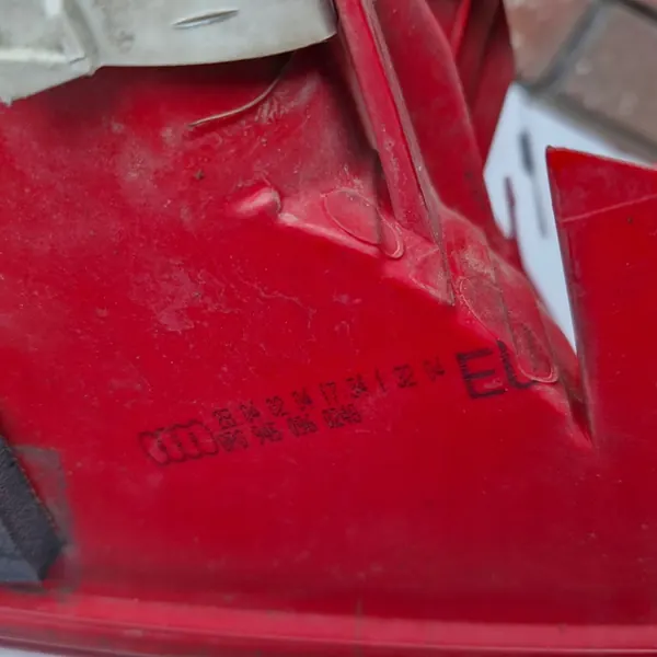 AUDI A3 8P Luz Trasera Derecha 8P0945096 image 9