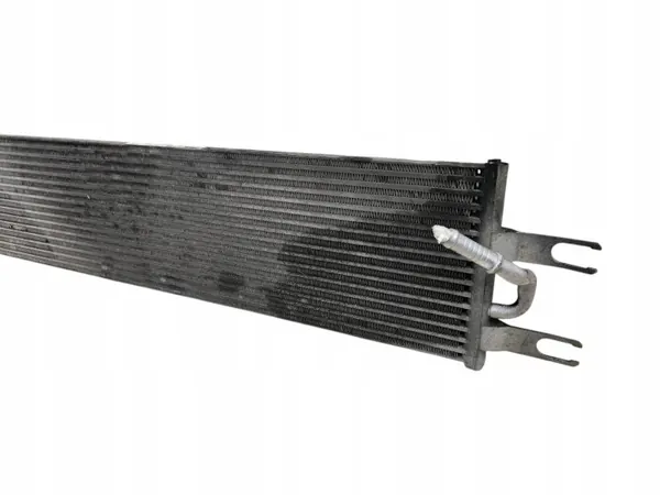 Oljekylare Ford OE L1M37A095AC image 5