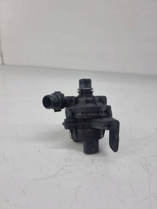Vattenpump OEM M8A218D473DB för Jaguar F-Pace image 5