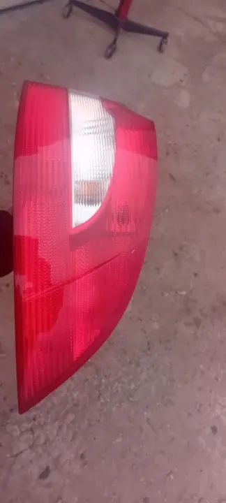 Luz Trasera Derecha Skoda Superb II 3T5945096 image 4