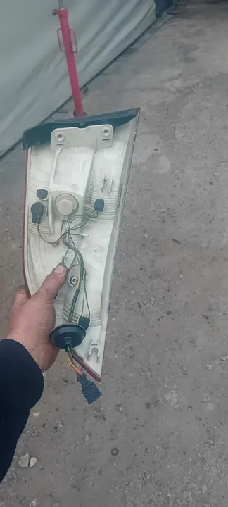 Luz Trasera Derecha Skoda Superb II 3T5945096 image 6