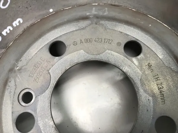 ACHTERSTE REMSCHIJF MERCEDES EQC N293 360mm A0004231712 image 6