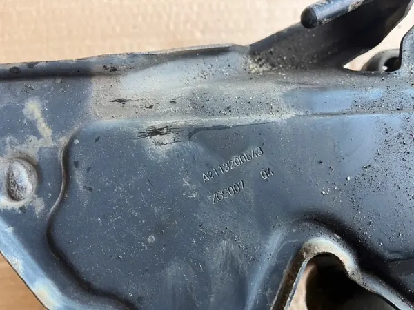 Mercedes W211 Jousituskompressoripumppu OEM A2113200543 image 4