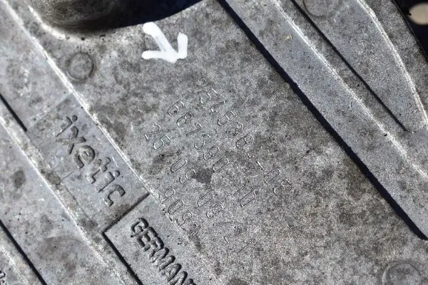 Imupumppu BMW E60 E61 E63 E64 E65 3.6 4.4 4.8i V8 N62 7545384 image 4