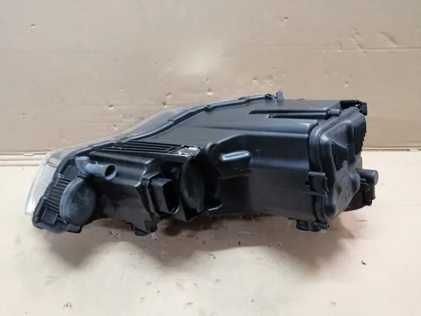 AUDI A1 8X Faro Izquierdo 8X0941003 image 3