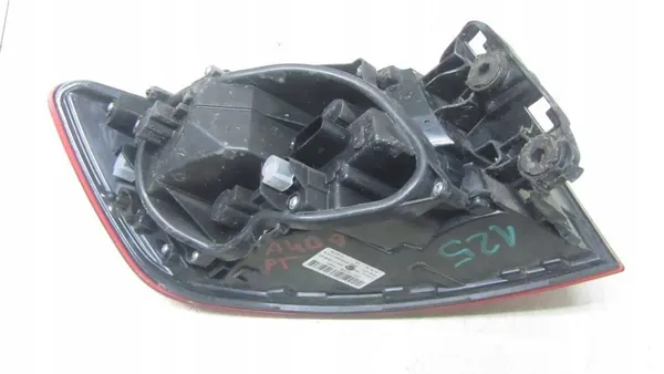 AUDI A4 B9 SEDÁN LÁMPARA TRASERA DERECHA 14- image 3