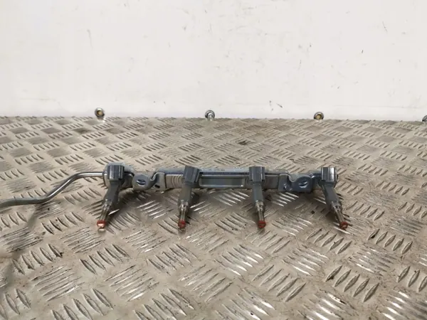 Juego de Inyectores Toyota C-HR OEM FBZ3208 image 2