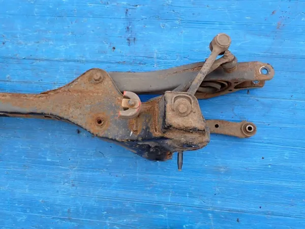 OEM HYUNDAI I30 KIA CEED 07-12 Achterophanging balk image 4