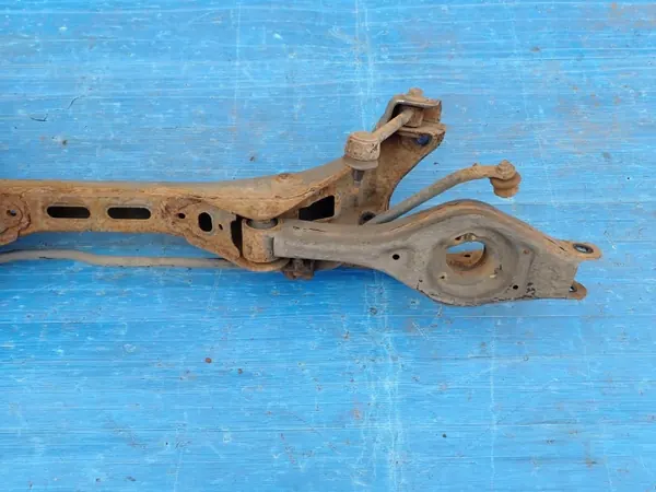 OEM HYUNDAI I30 KIA CEED 07-12 Achterophanging balk image 8