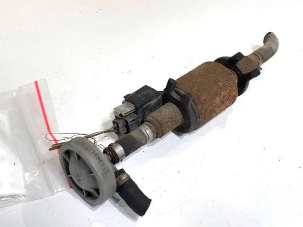 Webasto Polttoainepumppu Audi Q7 4L 3.0 240hv 06-16 Käytetty image 2