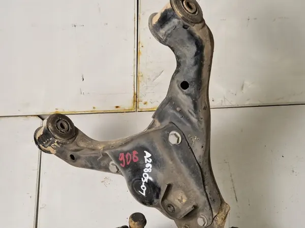 Etupyörän Oikea Nivel OEM A9063321109 Mercedes Sprinter image 4