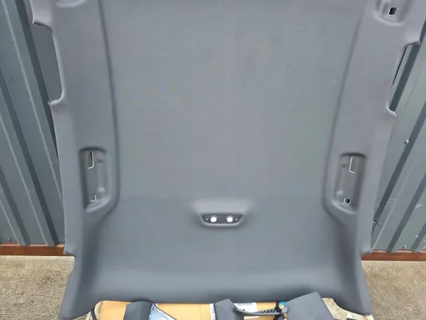 Forro OEM 8W5867506F para Audi A4 B9 S Line Sedã image 6