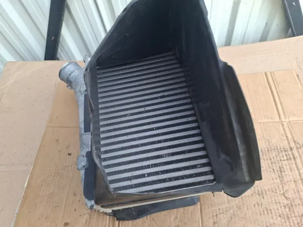 Audi RS6 C8 4.0 TFSI Rechter Intercooler OEM 4K0145806B image 5