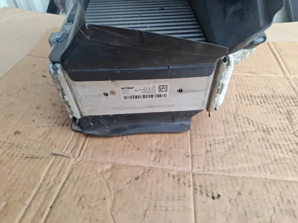 Audi RS6 C8 4.0 TFSI Rechter Intercooler OEM 4K0145806B image 6