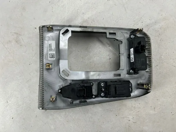 Linker frame Dodge Hornet OEM 30283274 - Gebruikt image 4