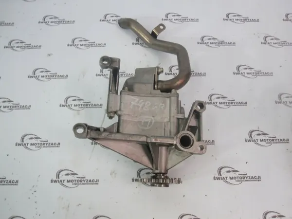 Pompe à huile Mercedes OEM R6461810101 pour 2.2 CDI image 2