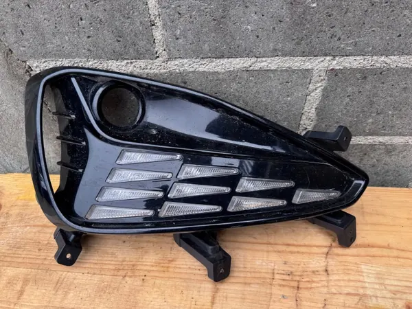 Hyundai I30 III Lift Vänster LED DRL Galler OEM 92207G4600 image 4